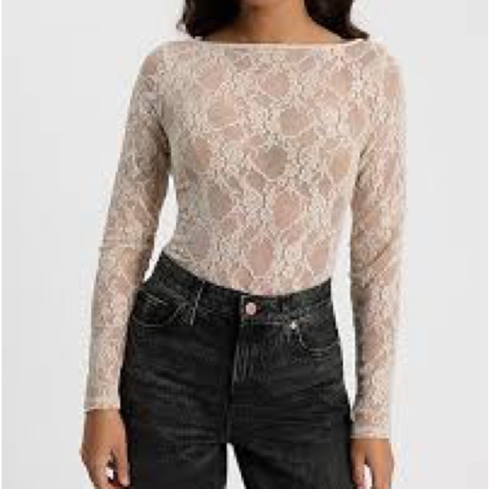 Express Cream Lace Long Sleeve Bodysuit Size L New with Tags
